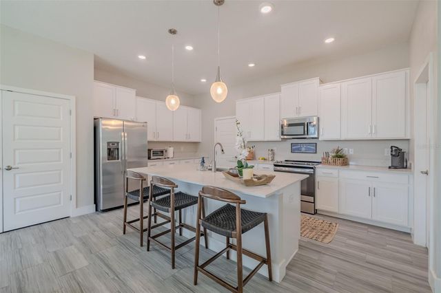 7316 S JUANITA STREET, Tampa, FL 33616