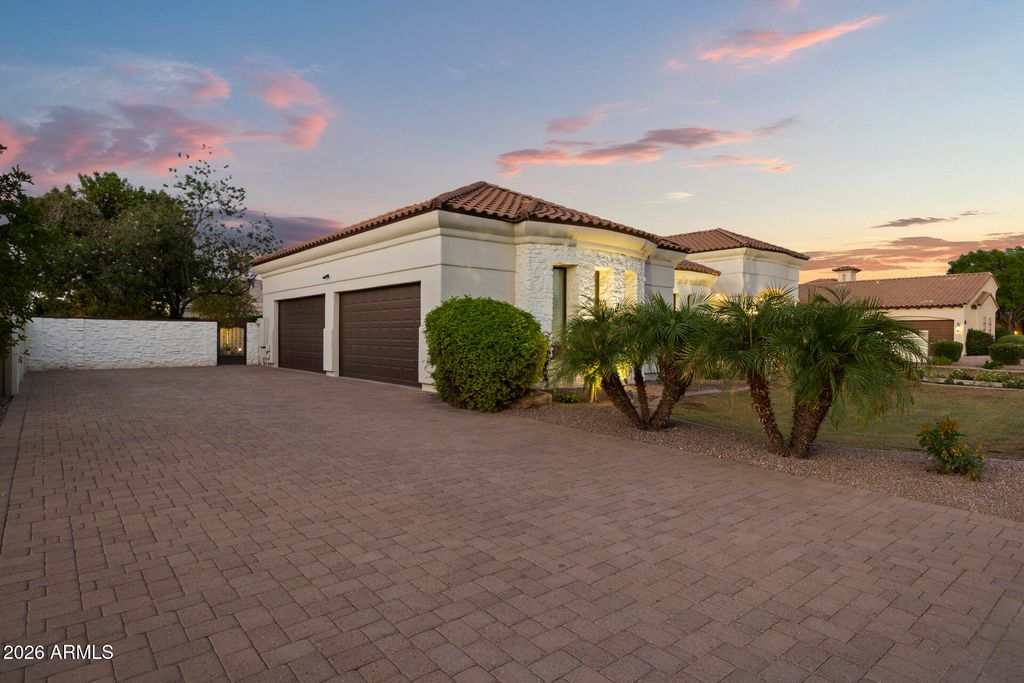 2758 E LOCUST Drive, Chandler, AZ 85286 — photo 2