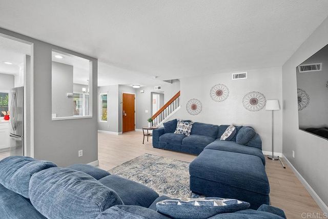 7290 Oakham Way, San Diego, CA 92139