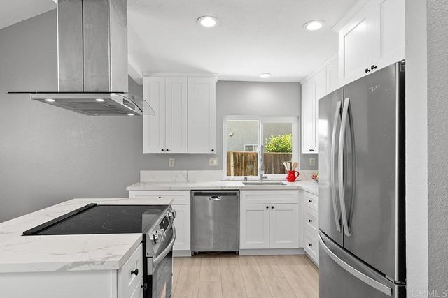 7290 Oakham Way, San Diego, CA 92139