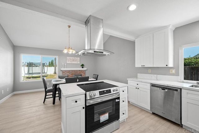 7290 Oakham Way, San Diego, CA 92139