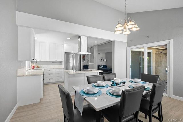 7290 Oakham Way, San Diego, CA 92139