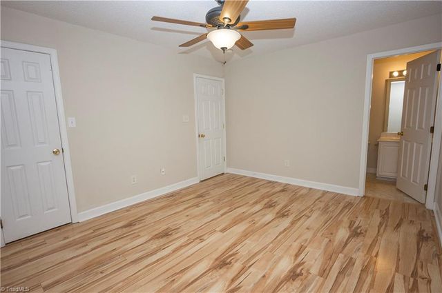 836 Donnell Street, Kernersville, NC 27284