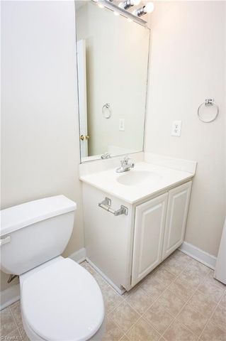 836 Donnell Street, Kernersville, NC 27284