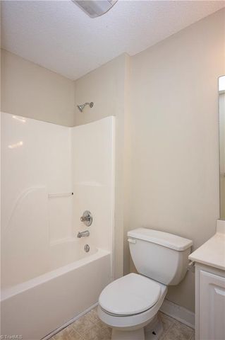 836 Donnell Street, Kernersville, NC 27284