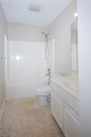 836 Donnell Street, Kernersville, NC 27284