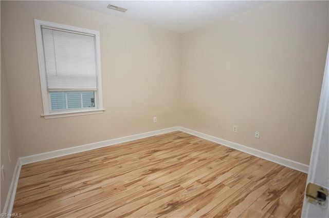 836 Donnell Street, Kernersville, NC 27284