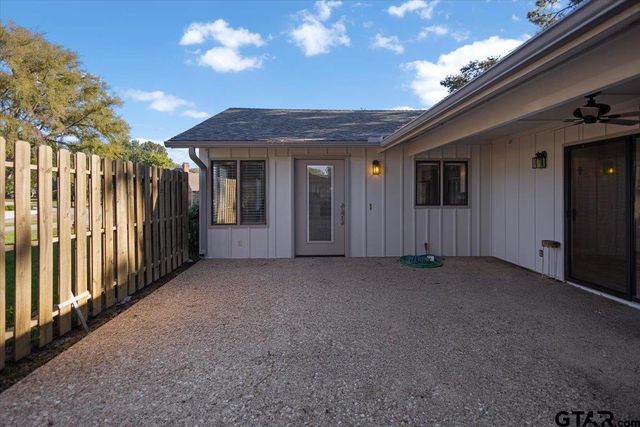 289 N Bay Dr, Bullard, TX 75757
