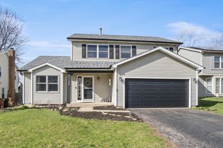 946 Pin Oak Circle, Cary, IL 60013