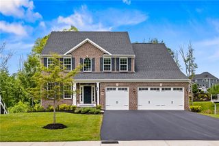 1903 Kimberly Ct, Franklin Park, PA 15143