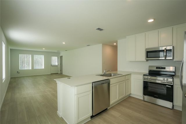 5615 MORANT BAY PATH, Kissimmee, FL 34758