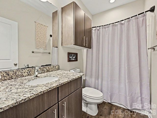 2704 Cregstone Way, Fort Mill, SC 29715