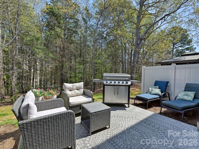 2704 Cregstone Way, Fort Mill, SC 29715