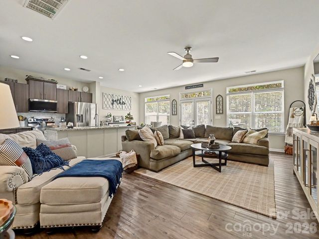2704 Cregstone Way, Fort Mill, SC 29715