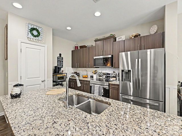 2704 Cregstone Way, Fort Mill, SC 29715