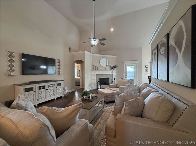 13002 E 114th Court North, Owasso, OK 74055