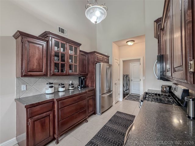 13002 E 114th Court North, Owasso, OK 74055