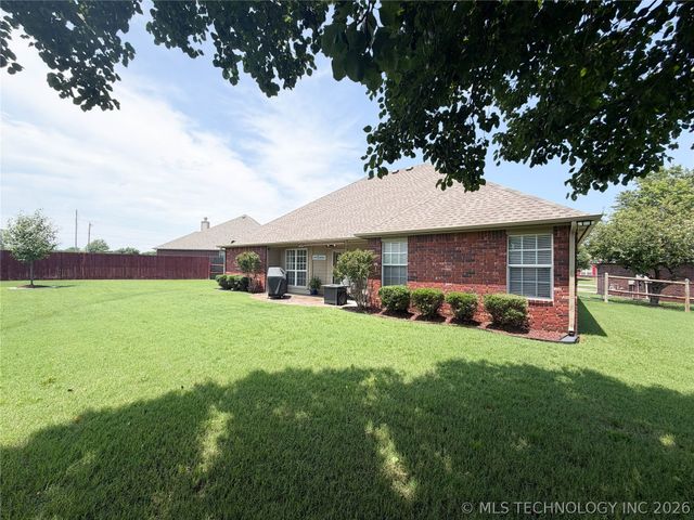 13002 E 114th Court North, Owasso, OK 74055