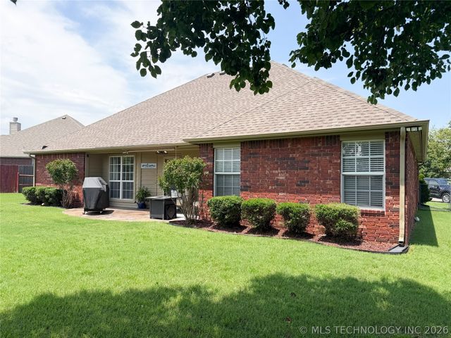 13002 E 114th Court North, Owasso, OK 74055