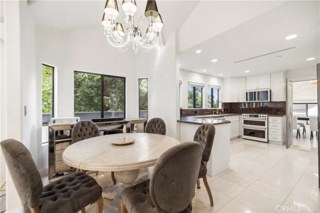 1864 Arvin Dr., Glendale, CA 91208