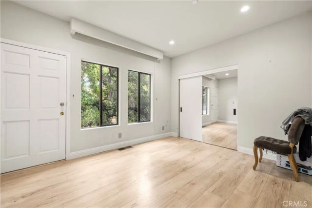 1864 Arvin Dr., Glendale, CA 91208