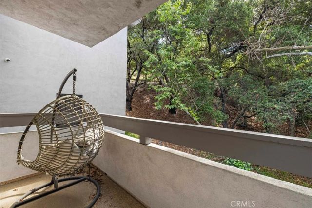 1864 Arvin Dr., Glendale, CA 91208