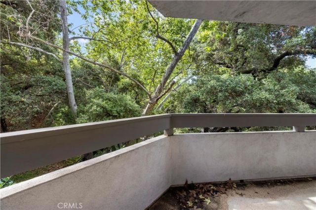 1864 Arvin Dr., Glendale, CA 91208