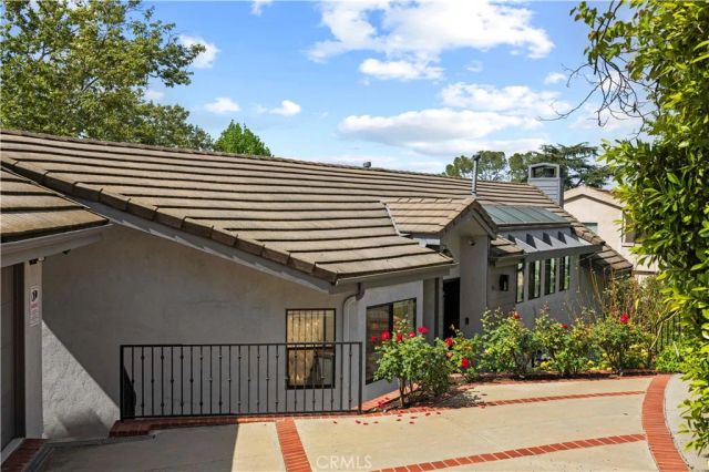 1864 Arvin Dr., Glendale, CA 91208