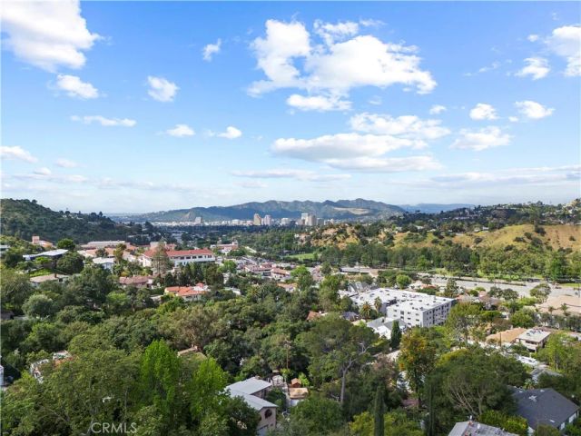 1864 Arvin Dr., Glendale, CA 91208