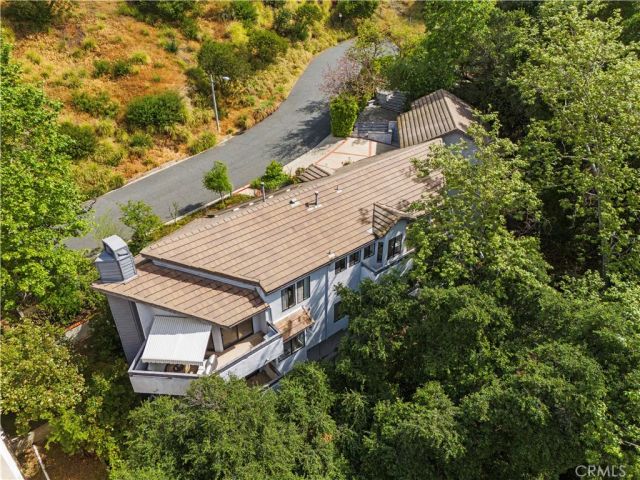 1864 Arvin Dr., Glendale, CA 91208