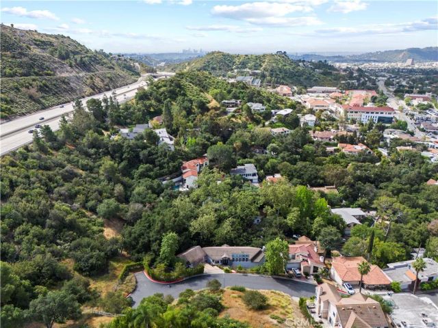 1864 Arvin Dr., Glendale, CA 91208