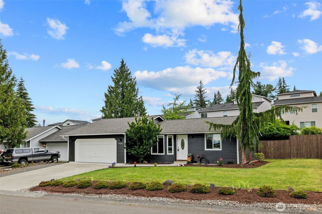 5006 122nd Street SE, Everett, WA 98208