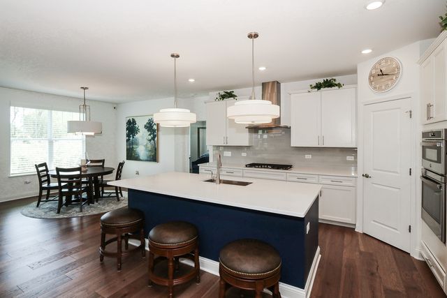10240 Amos Street, Huntley, IL 60142
