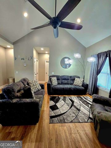 153 Clare, Fitzgerald, GA 31750