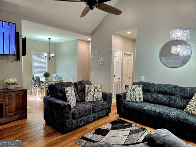 153 Clare, Fitzgerald, GA 31750