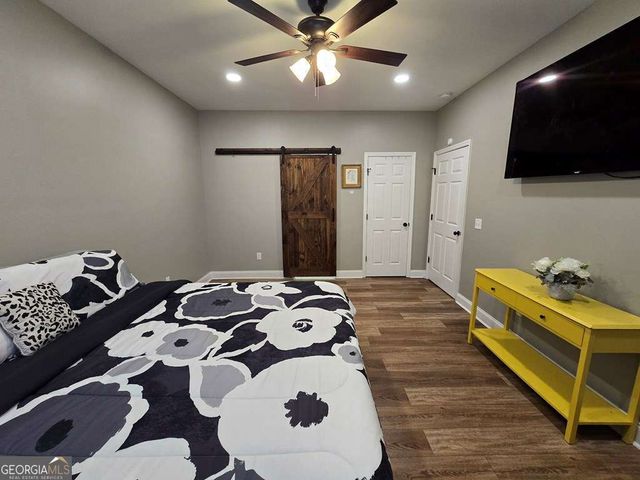 153 Clare, Fitzgerald, GA 31750