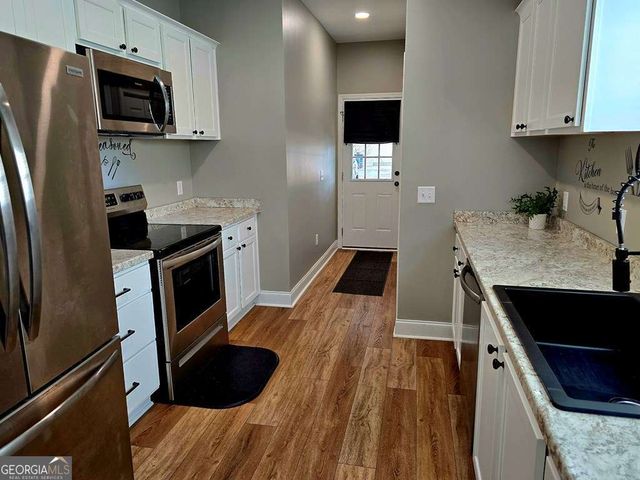 153 Clare, Fitzgerald, GA 31750