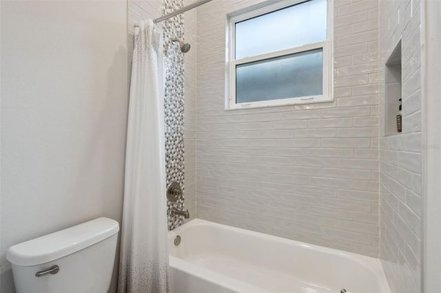 2730 WILLINGAM DRIVE, Davenport, FL 33837