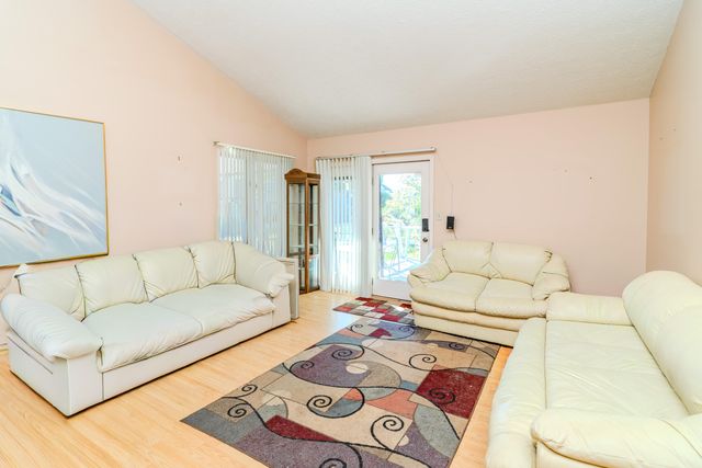 500 Orchard Drive, Nicholasville, KY 40356