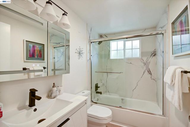 1215 Oak Creek Way, Sunnyvale, CA 94089