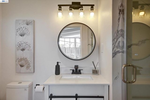 1215 Oak Creek Way, Sunnyvale, CA 94089