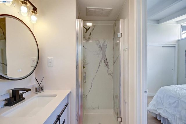 1215 Oak Creek Way, Sunnyvale, CA 94089