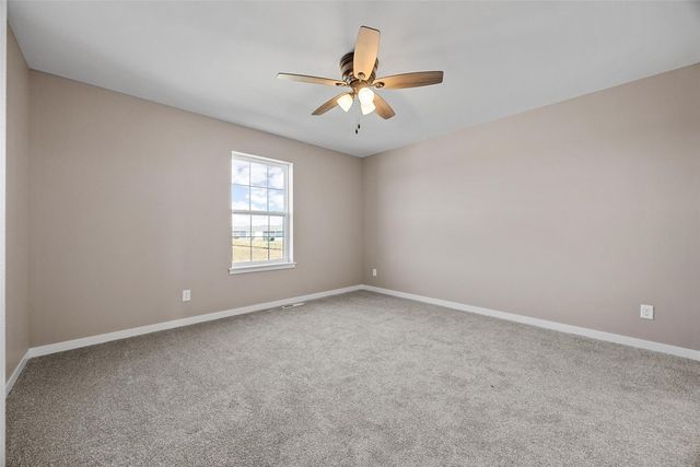 736 Indigo Drive, Palo, IA 52324