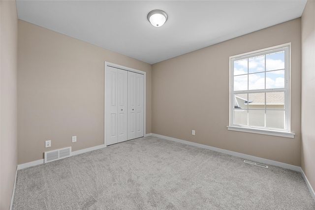 736 Indigo Drive, Palo, IA 52324