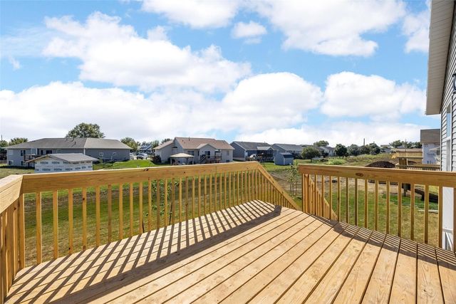 736 Indigo Drive, Palo, IA 52324