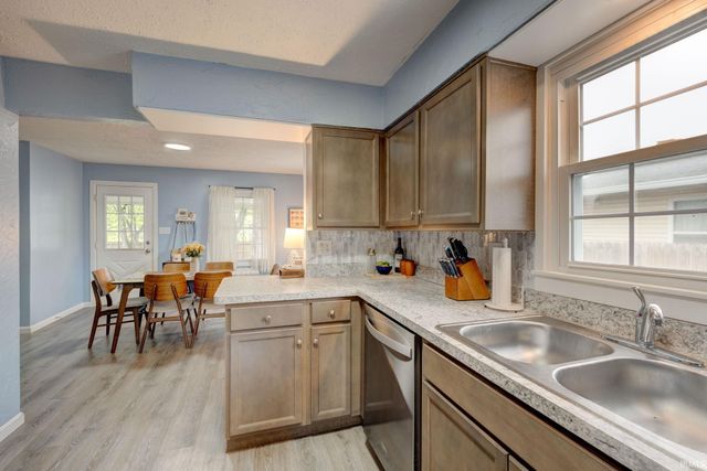 2013 Margybeth Avenue, Evansville, IN 47714