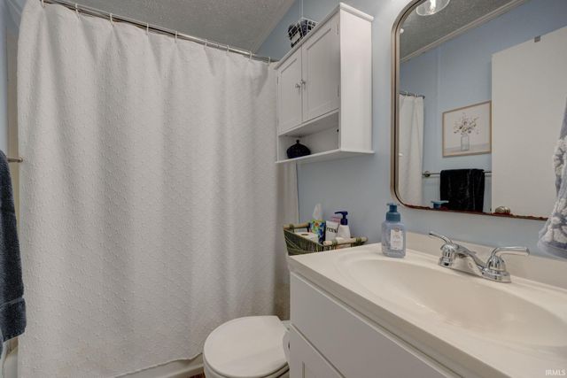 2013 Margybeth Avenue, Evansville, IN 47714