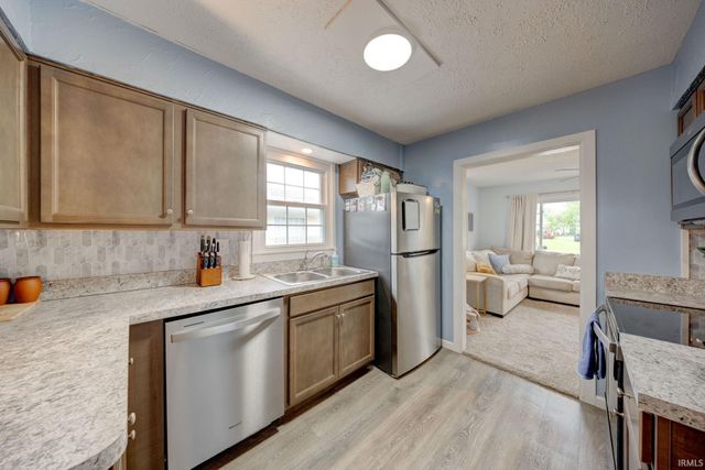 2013 Margybeth Avenue, Evansville, IN 47714