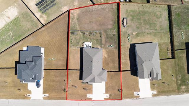 191 Silverton LN, Cedar Creek, TX 78612