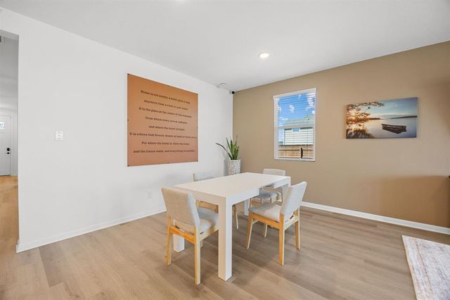 191 Silverton LN, Cedar Creek, TX 78612